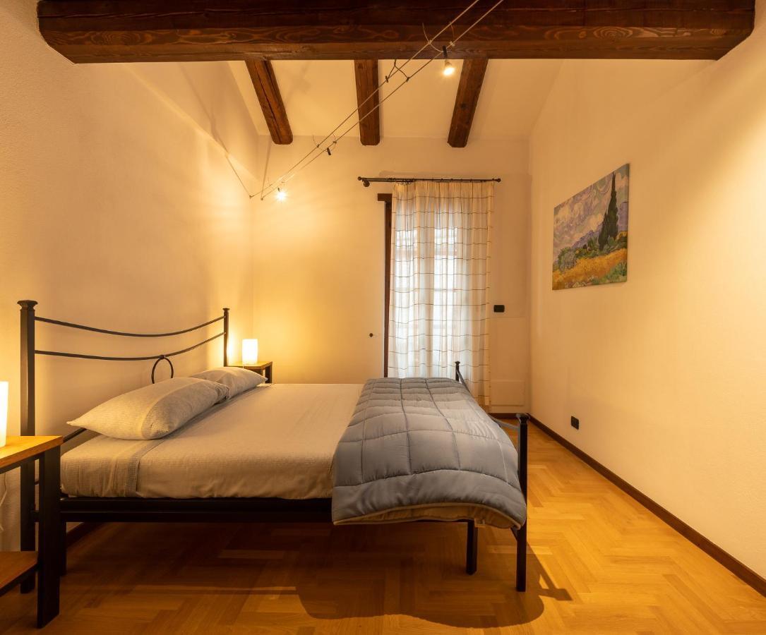 La Morra Flats Apartment ภายนอก รูปภาพ