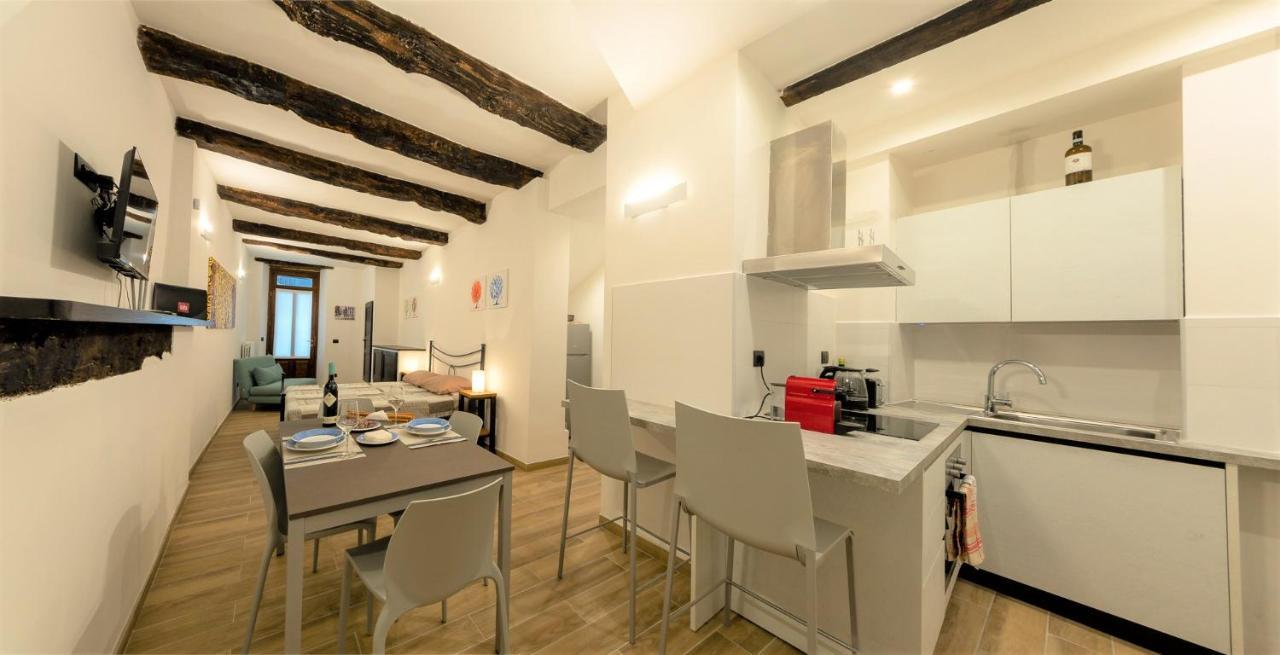 La Morra Flats Apartment ภายนอก รูปภาพ