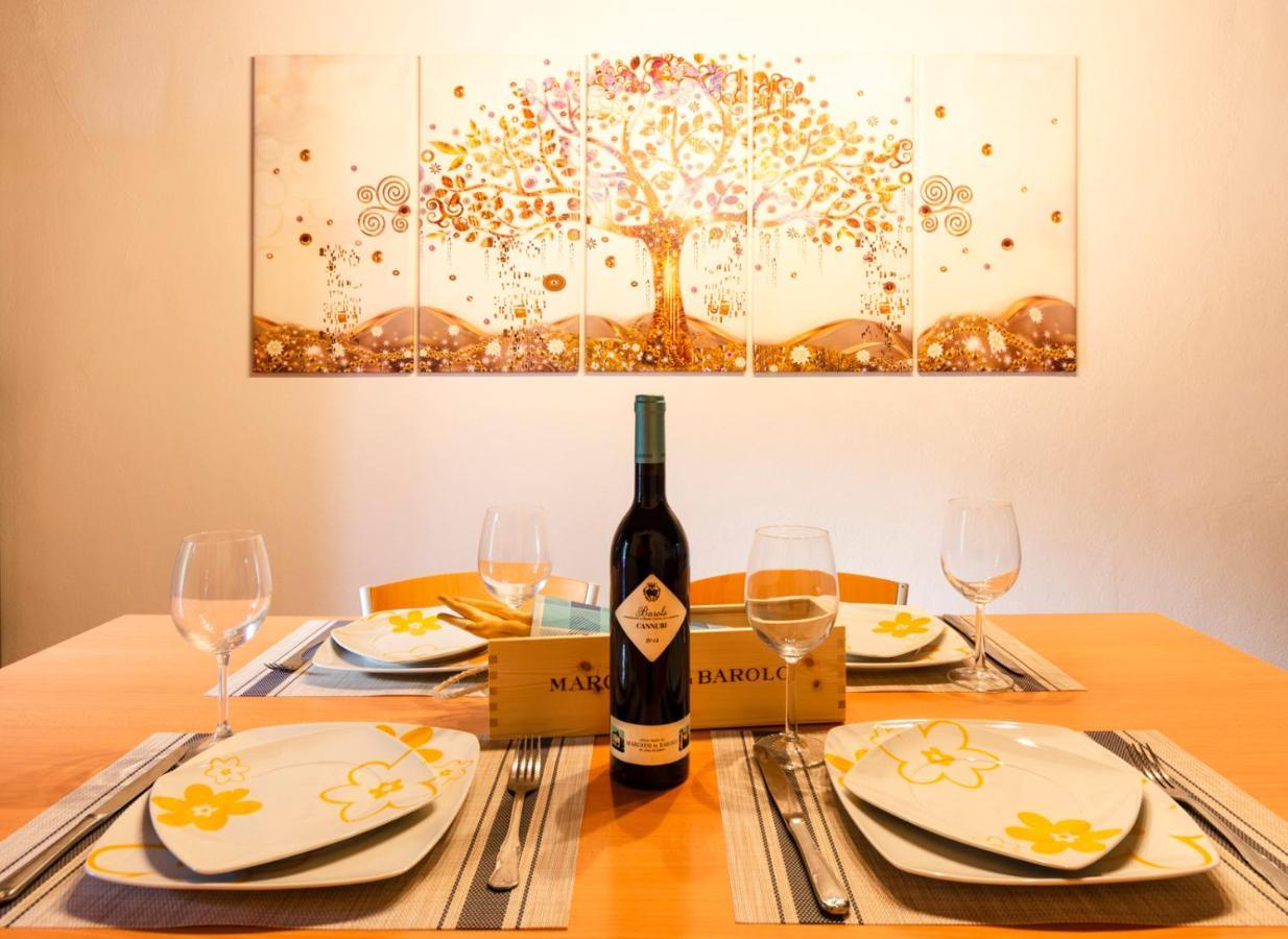La Morra Flats Apartment ภายนอก รูปภาพ